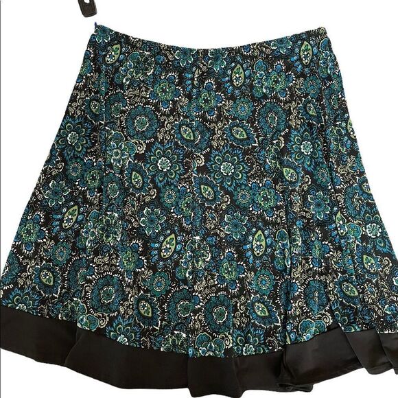 PAISLEY FLORAL GATHERED SKIRT, XL - Picture 4 of 8